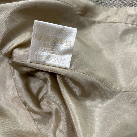 Escada Neutral Herringbone Blazer Cream Tan Margaretha Ley Vintage 36 2 button - Picture 12 of 15